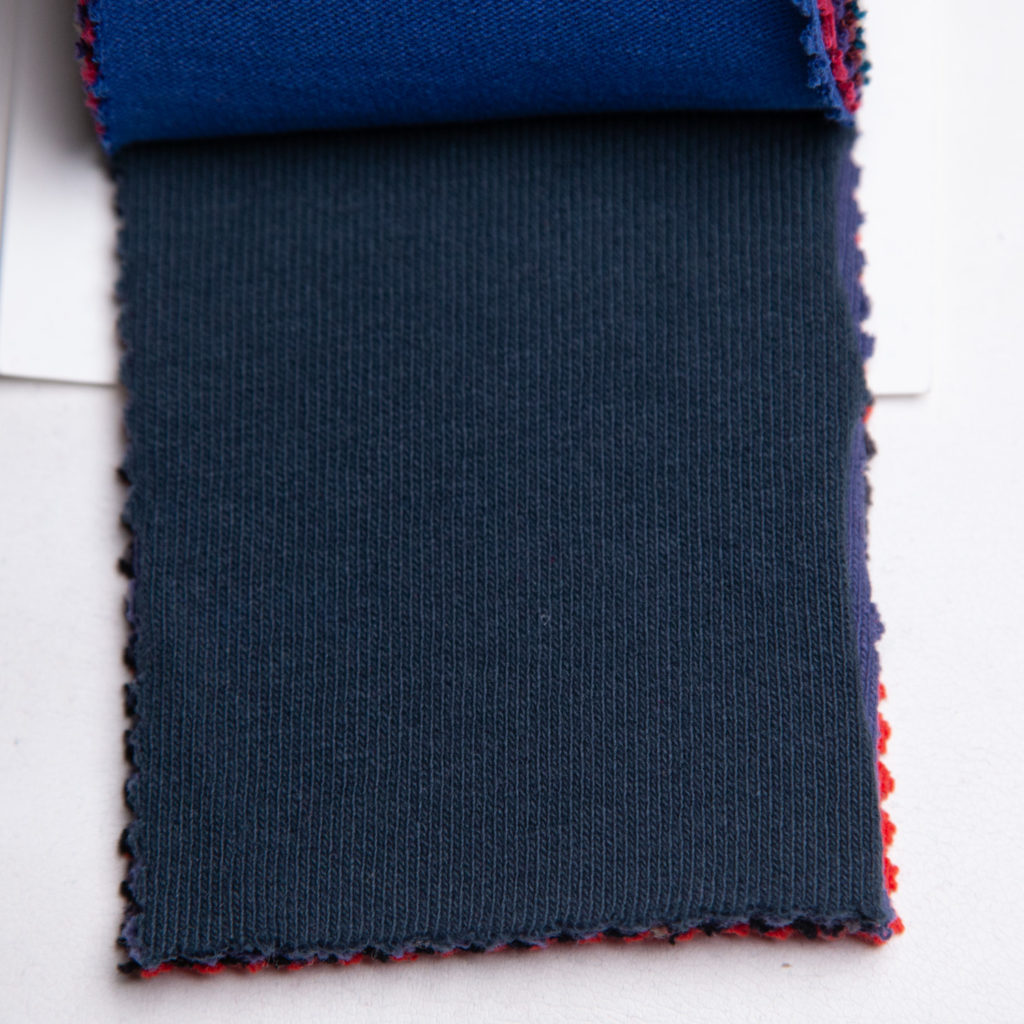 strawberryblue_10s-clover_c100-42