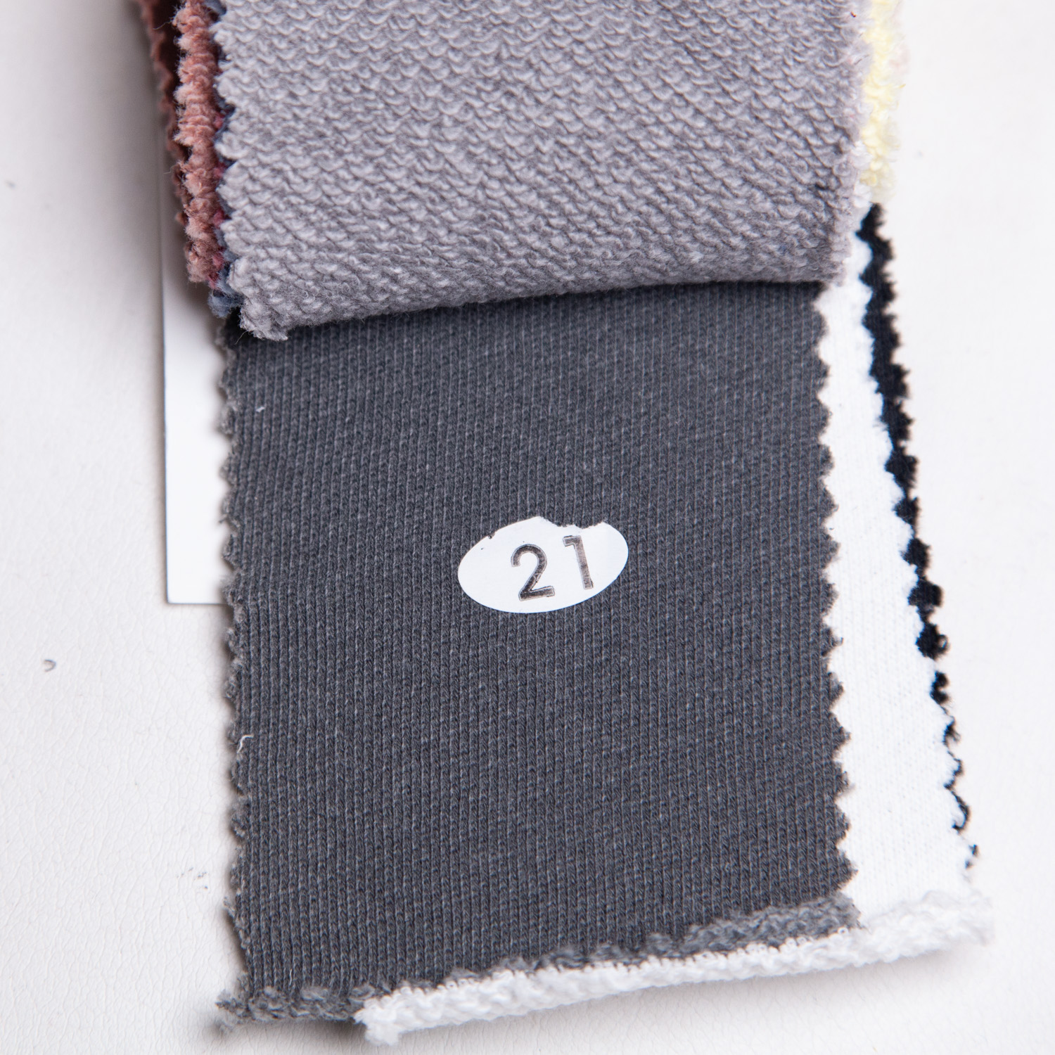 wc_acne-pigment-jurry_c100-22