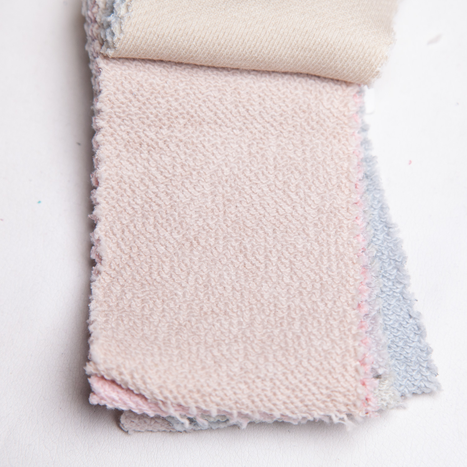 wc_acne-pigment-jurry_c100-27
