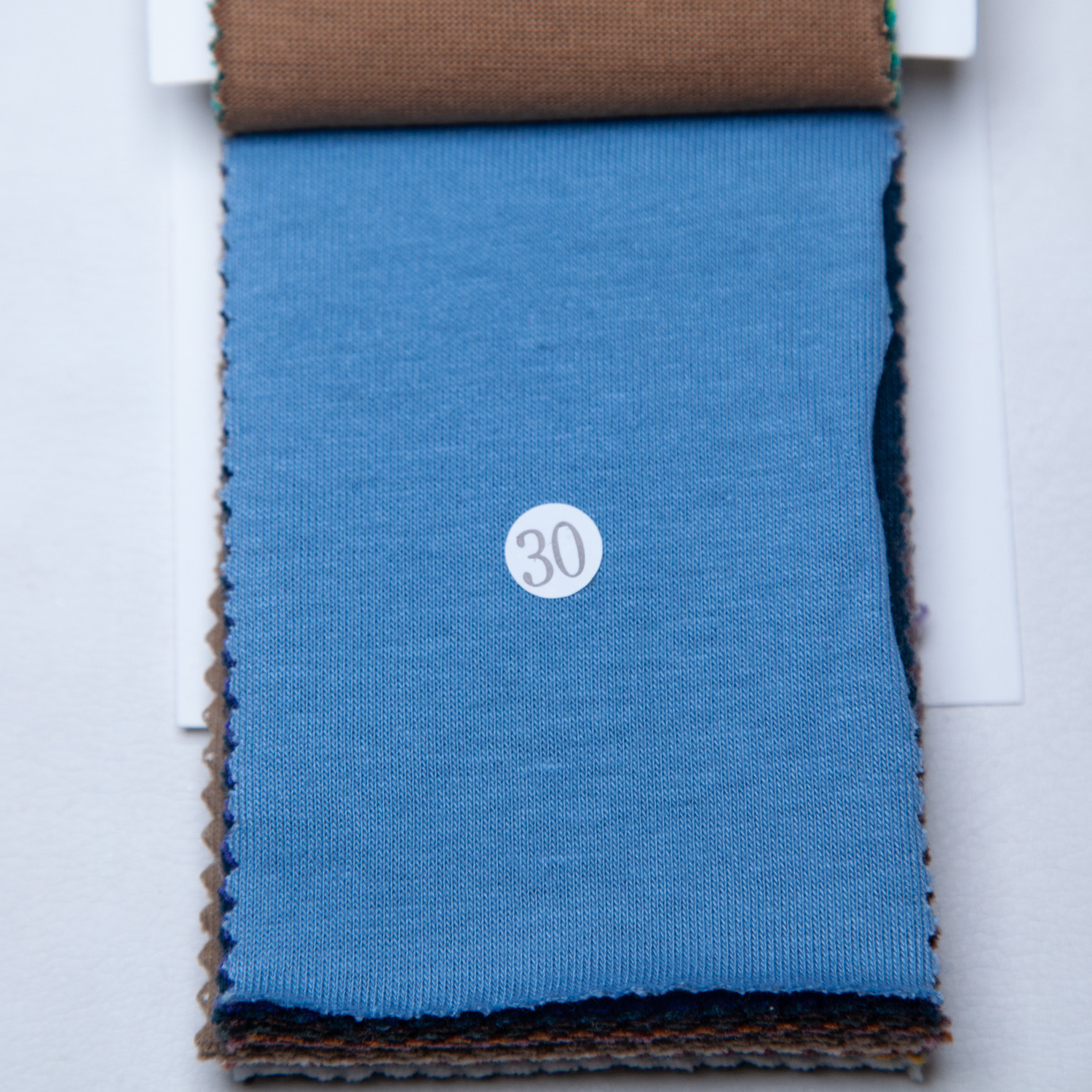 wmission_silket20_c100-12
