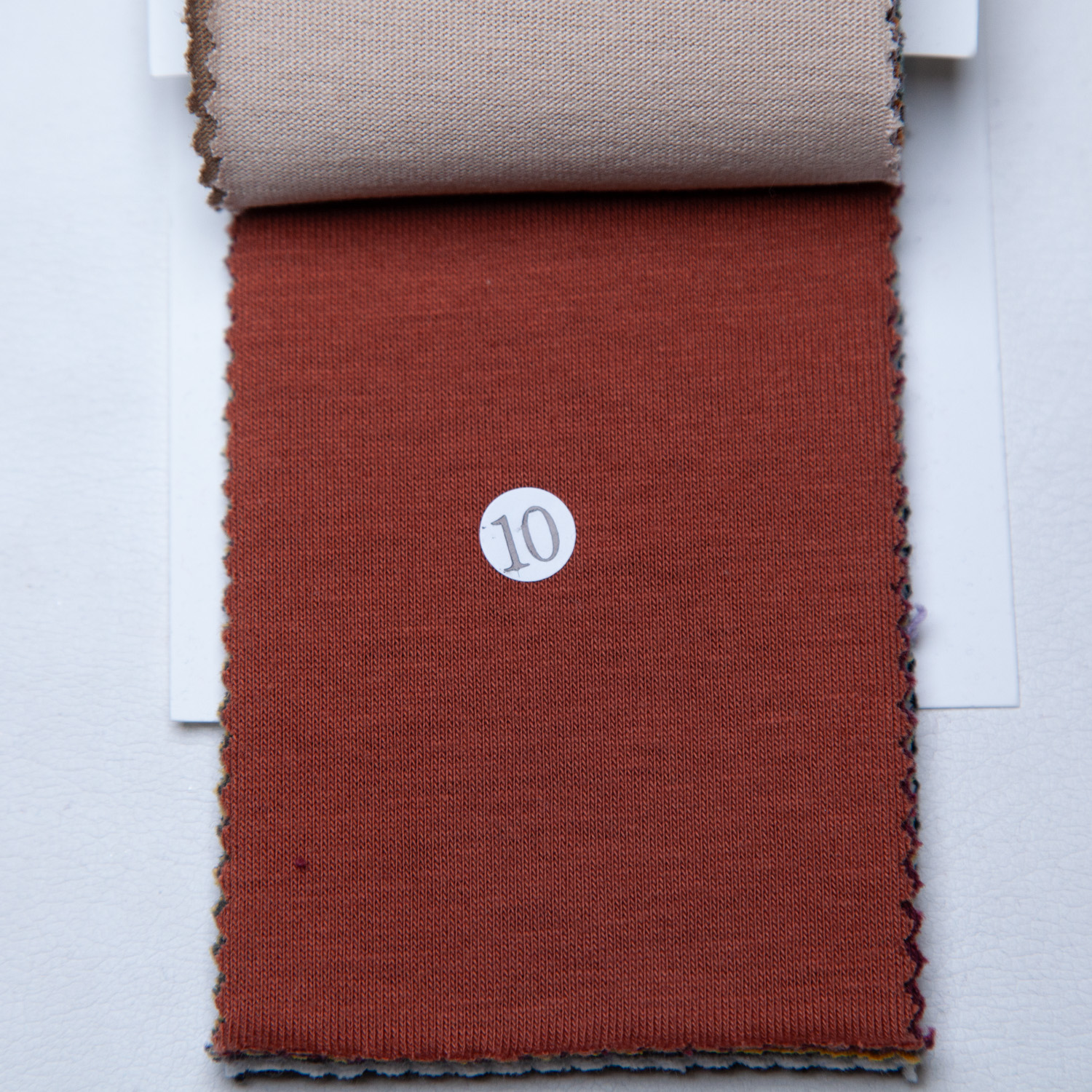 wmission_silket20_c100-24