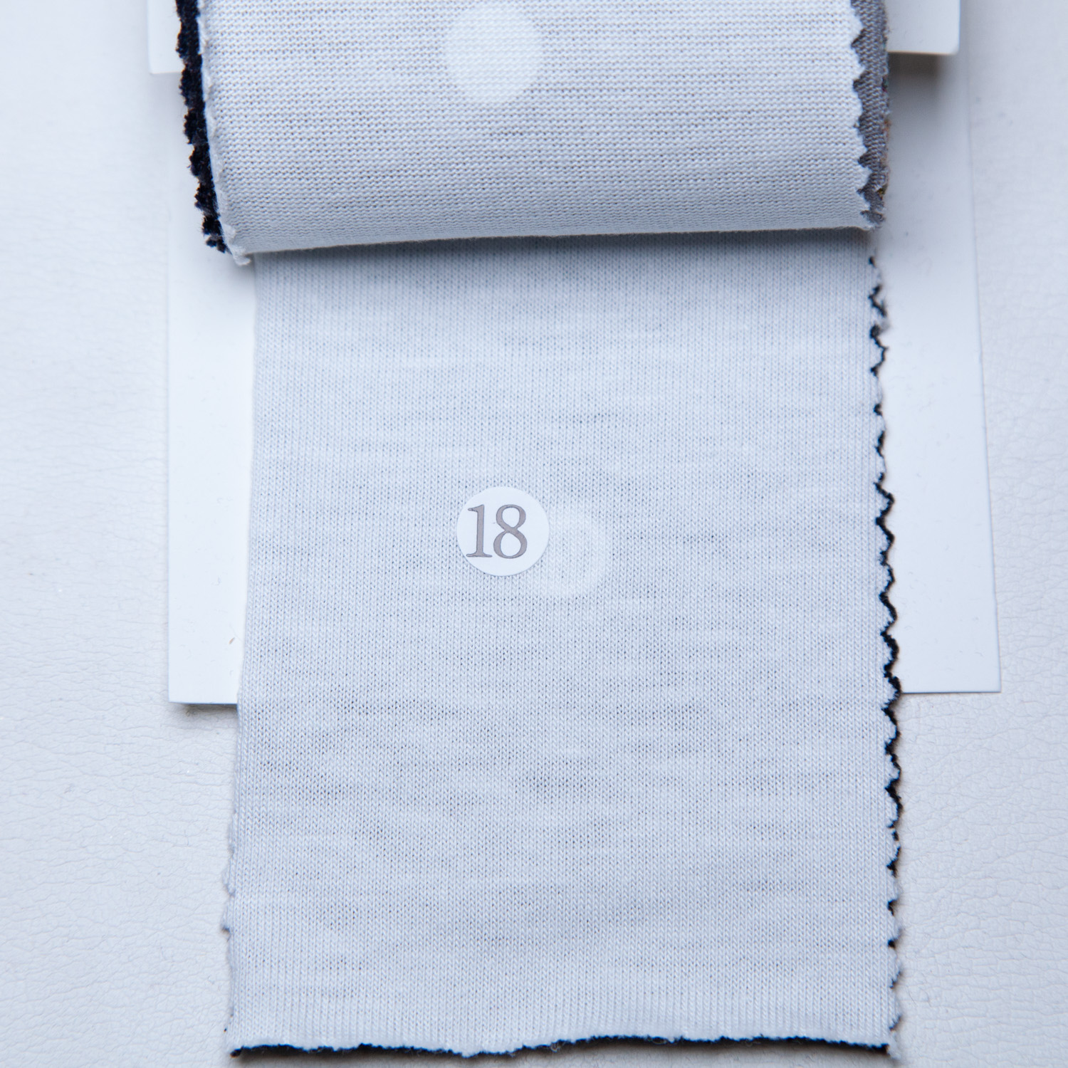 wmission_silket20_c100-32